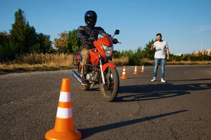 driving lesson test pass student perth.