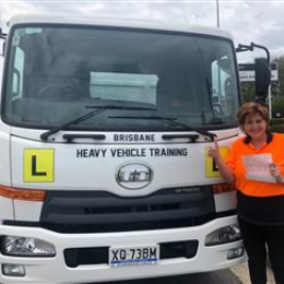 Driving School MR Licence - MR Medium Rigid Truck Licence