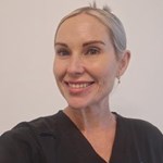 Salon, Barber & Beauty Shops Staff Janine