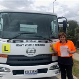 Driving School HR(B) Licence - Truck Re-Test - 2 Hours Training