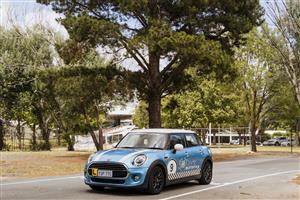 Driving School Driving Lessons - 3 Standard Driving Lesson at Fifth Gear Motoring