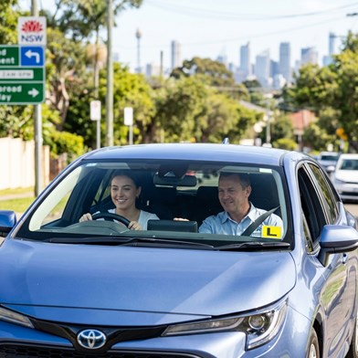 Changing the Narrative: How the Best Driving Instructors in Sydney Build Lifelong Confidence